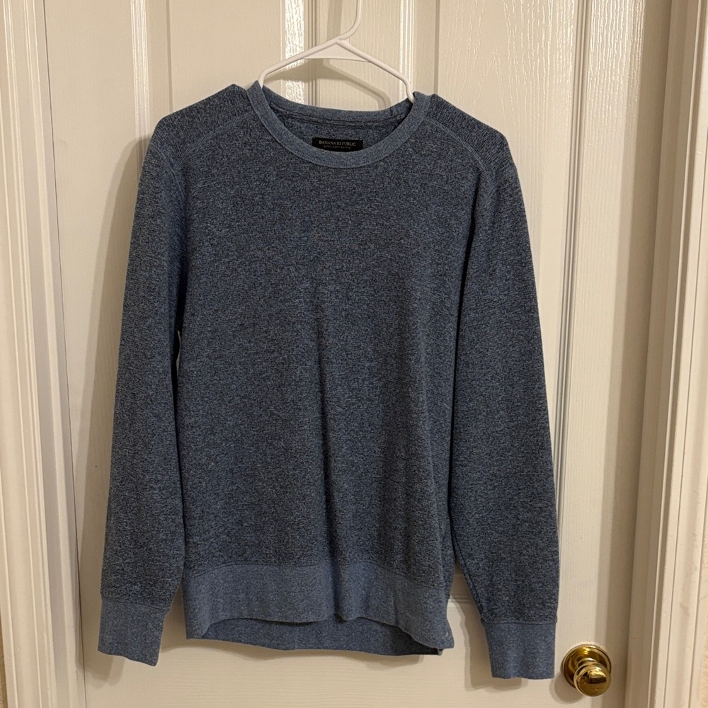 Banana Republic Men's Heathered Blue Crewneck Sweater Size M